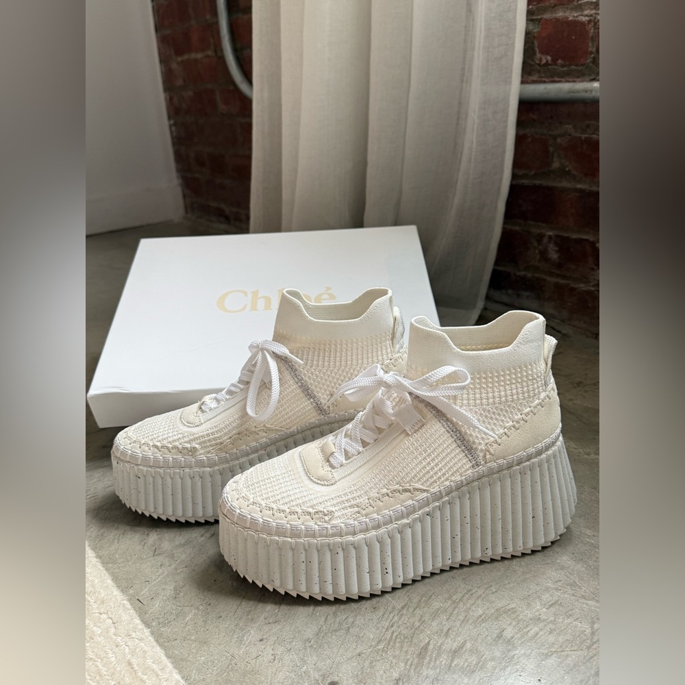 Chloe Nama suede-trimmed leather platform sneakers - Picture 2 of 3
